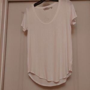 Athleta XS scoop neck shirt.